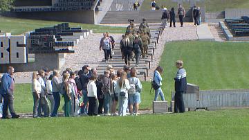 Student Group "Bagration" continues to work at the Khatyn Memorial Complex