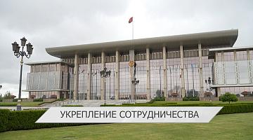 По итогам переговоров Президентов Беларуси и Узбекистана подписано около двух десятков документов