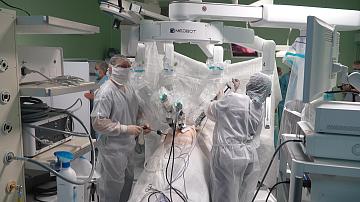 A robot-surgeon performed an operation in Minsk