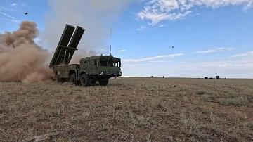 Belarusian Polonez missile systems are being prepared for live launches at a Russian training ground