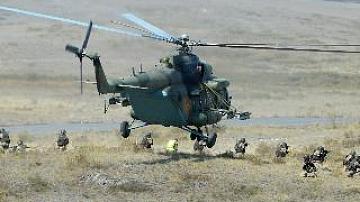 Joint exercise of paratroopers of Belarus and Russia started in Vitebsk