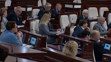 Белорусские депутаты рассмотрели 6 законопроектов и ряд международных ратификаций
