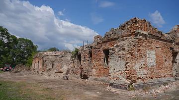 The Bernardine Convent in Brest is being restored