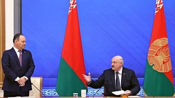 Президент провёл большое совещание с аппаратом Национального банка и руководством банков
