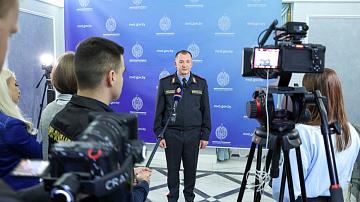 Kubrakov: "A lot of trailers and semi-trailers were simply abandoned by drivers on the roadway"