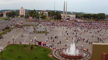 Витебск отмечает 73 годовщину освобождения от немецко-фашистских захватчиков