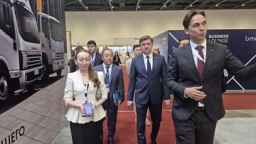 Посол Беларуси в Казахстане принял участие в открытии новой международной выставки в Астане