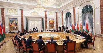 Aleksandr Lukashenko and Shavkat Mirziyoyev hold talks 