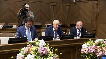 В правительстве обсудили ход подготовки госпрограмм на 2026-2030 годы
