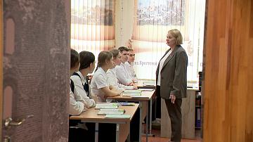 Республиканский диктант и тематические уроки ко Дню народного единства проходят в школах Беларуси