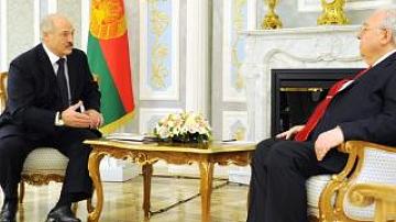 Президент Беларуси встретился с Послом Армении