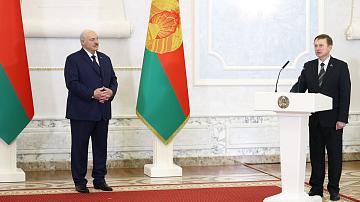 The President has sworn in judges of the Constitutional and Supreme Courts