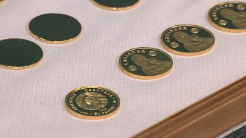 Gomel jewelers presented a gold coin with a face value of Br50