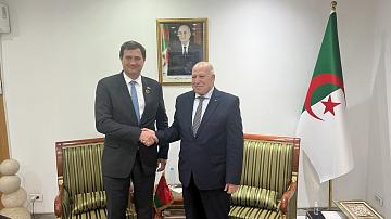 Глава МИД Беларуси посещает Алжир