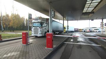Литовская сторона не возобновляет оформление транспорта 