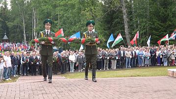 The Mound of Friendship brought together the heirs of the victorious generation for the 67th time