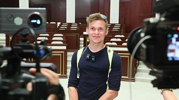 Британский блогер посетил белорусский парламент