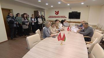 Продолжается сбор подписей в поддержку кандидатов в Президенты