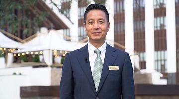 Цуй Чанцзян — директор отеля «Пекин»