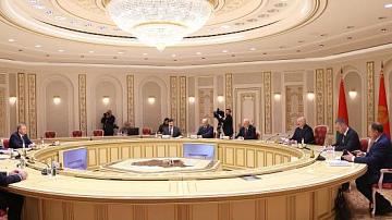 А. Лукашенко встретился с губернатором Воронежской области
