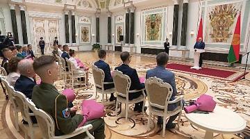 АКЦЕНТЫ ДНЯ
