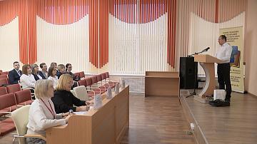 Teachers showcase their developments at the Humanitarian Project Competition