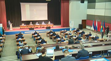 АКЦЕНТЫ ДНЯ