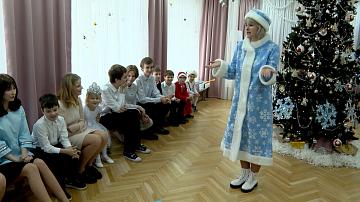 Customs officers and military personnel from Brest organized a holiday for the pupils of the social orphanage