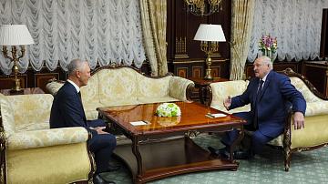 А. Лукашенко провёл встречу с губернатором Херсонской области В. Сальдо