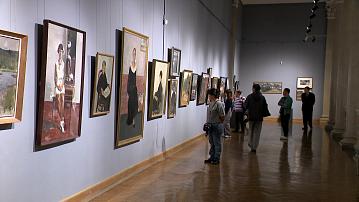 Korean folk art is represented at the National Art Museum