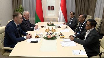International observers continue to arrive in Minsk