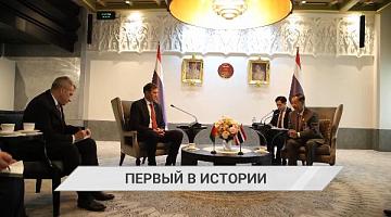 Президенты Беларуси и Индонезии провели встречу в неформальной обстановке