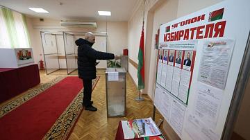 В первый день досрочного голосования на выборах Президента Беларуси явка граждан составила почти 8%