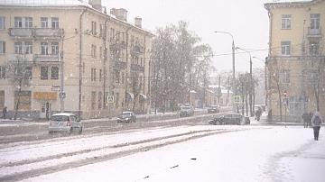 В Беларуси устраняют последствия снегопада