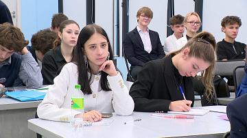 Schoolchildren from Belarus and Russia presented their scientific developments in Minsk