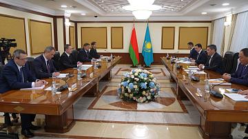 90 Seconds News 11:00