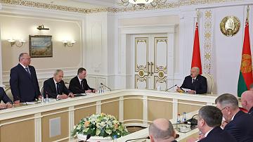 Aleksandr Lukashenko held a meeting on the development of the Vitebsk Oblast