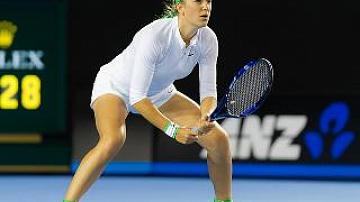 Victoria Azarenko shows high level tennis
