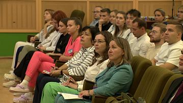 Youth trade union forum of health workers is held in Minsk
