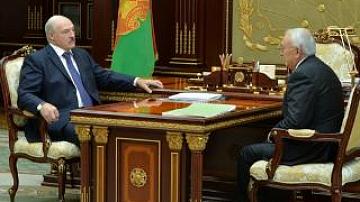 Belarus President, Tabak Invest Chairman discuss organization of retail trade in rural areas