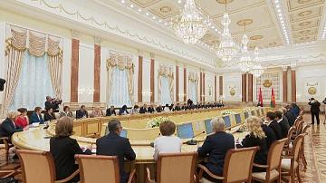 У Президента – большое совещание по работе сферы образования