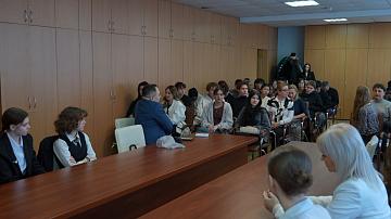 Свыше 300 заявок поступило на конкурс по знанию родного языка