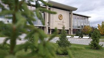 Президент внёс изменения в указ, регулирующий оплату труда бюджетников