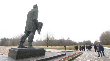 АКЦЕНТЫ ДНЯ