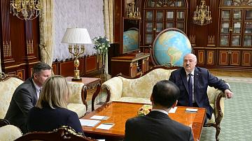 Президент встретился с ректором Пекинского университета