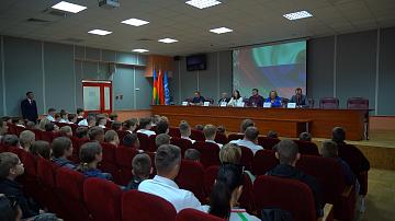 The topic of high achievements in sports was discussed in Brest
