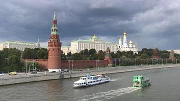 Президент Беларуси направился с рабочим визитом в Россию
