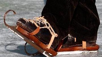 Villagers from Belovezhskaya Pushcha played hockey in 17th century