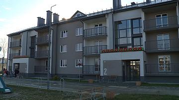 Keys to new apartments for young farmers