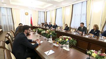 90 Seconds News 11:00